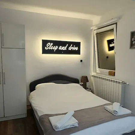 Apartamento Sleep And Drive No6