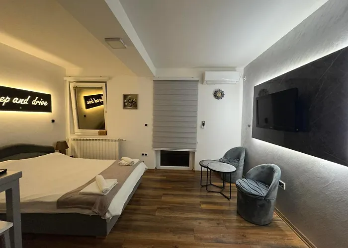 Sleep And Drive No6 *